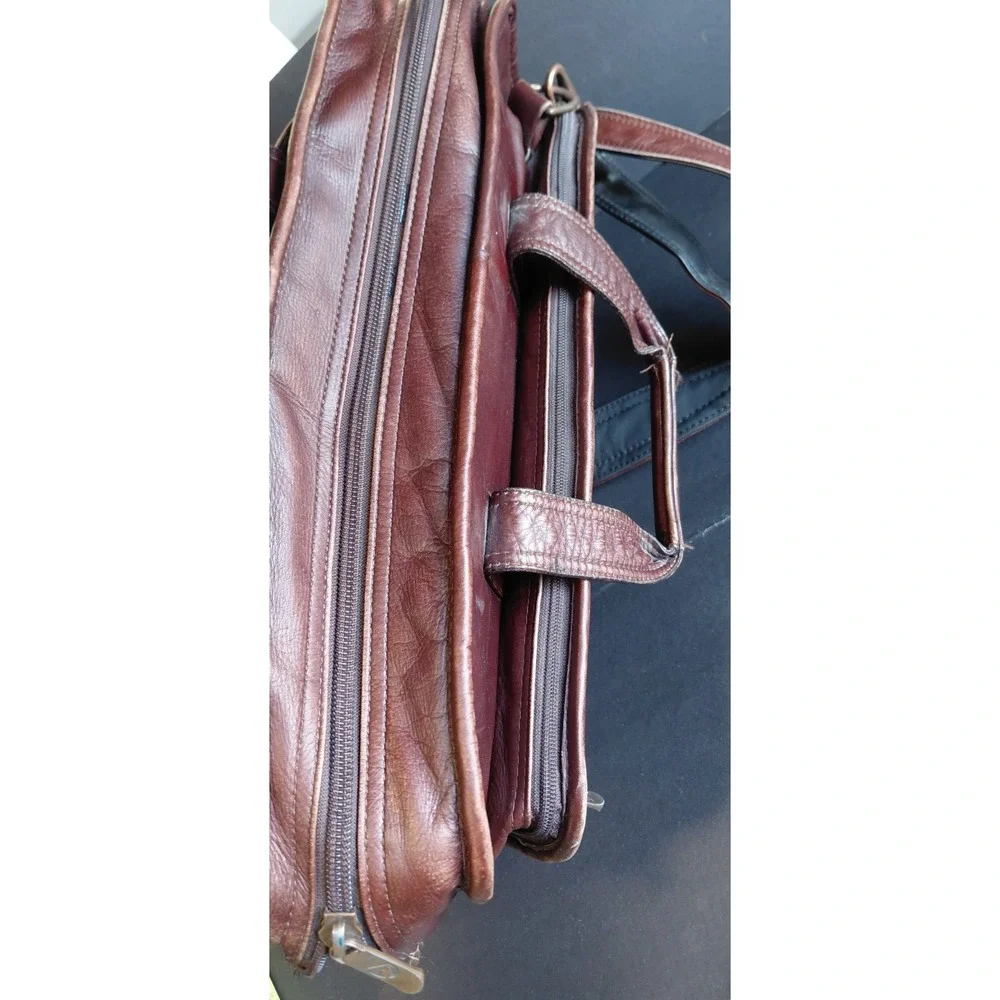 authentic vintage executive Avenues America dark brown leather Briefcase Old Bag